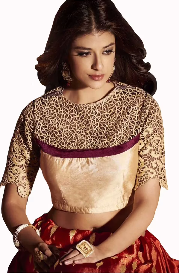 Club Art Decor Designer Maroon Saree With Pure Natural Fabrics