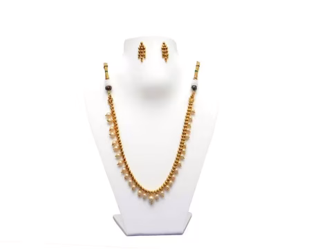 RK Gold & White Necklace Set With EarRings