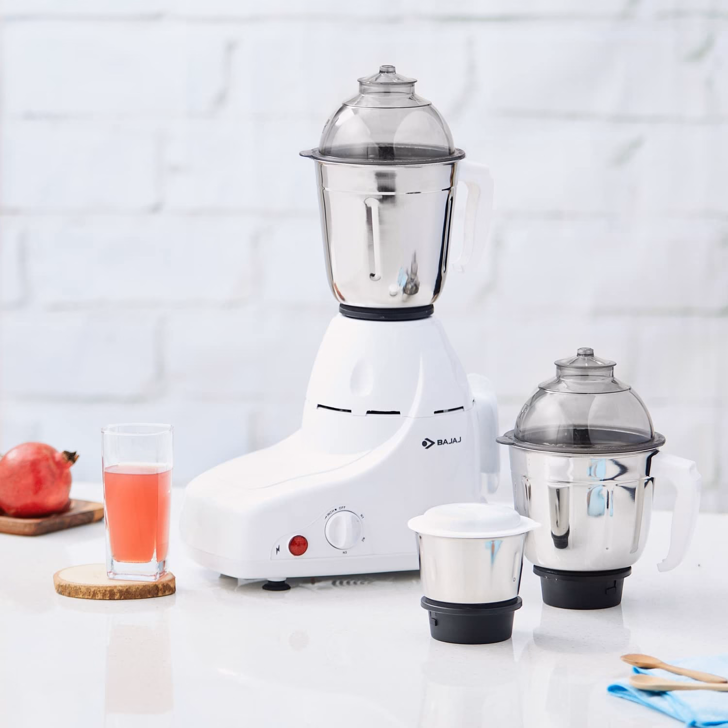 Bajaj Gx8 GX8 750 W Mixer Grinder (3 Jars,White) - Image 3